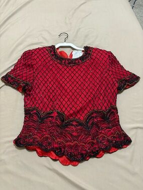 Gorgeous Boutique Red and Black Beaded Short-Sleeve Top